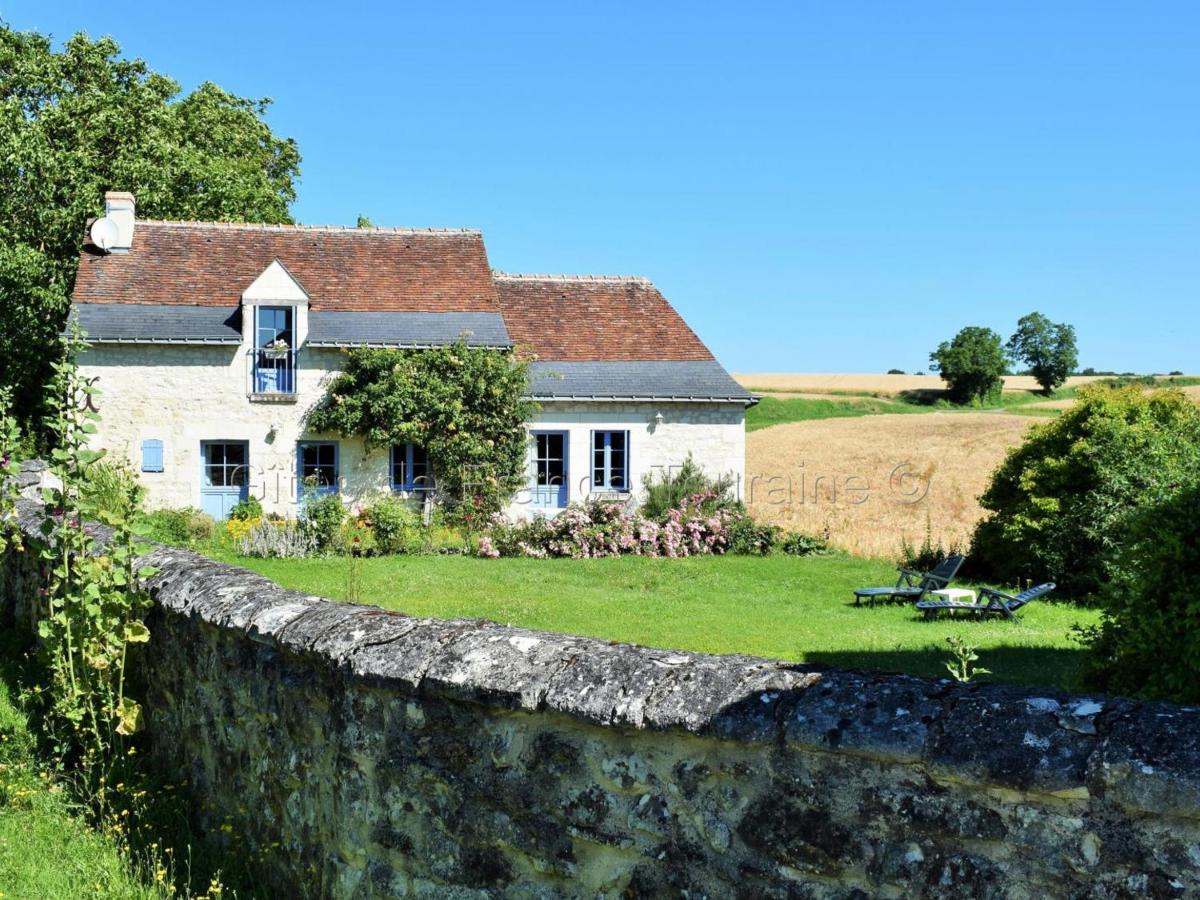 B&B Crissay-sur-Manse - Gîte Crissay-sur-Manse, 3 pièces, 4 personnes - FR-1-381-327 - Bed and Breakfast Crissay-sur-Manse