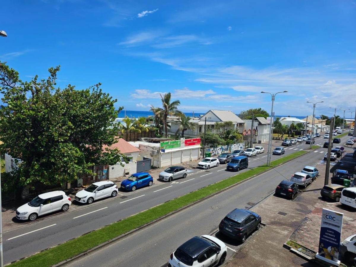 Studio Apartment with Sea View