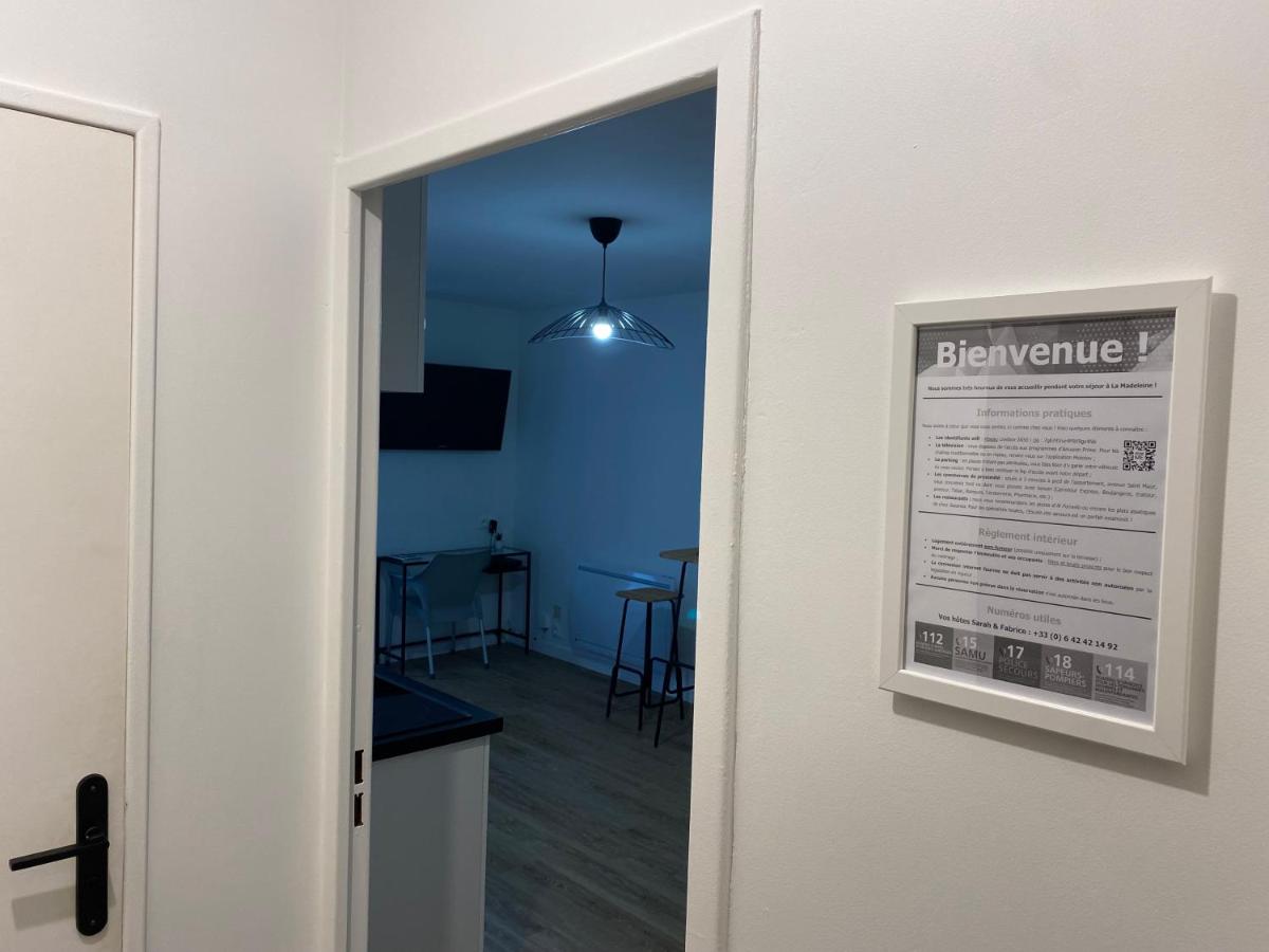 Appart cozy rénové proche gares, balcon & parking - B&B