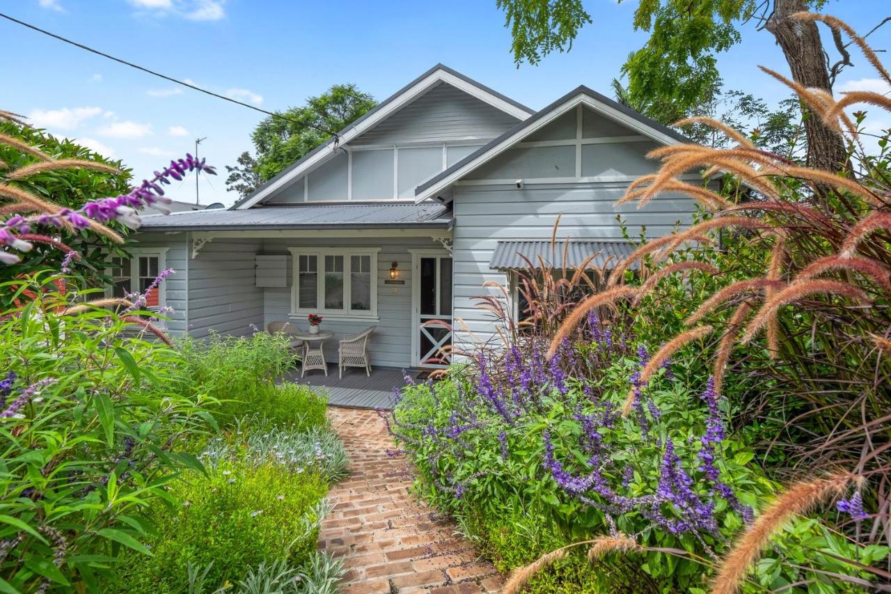 Kurrajong Holiday House - Family - B&B