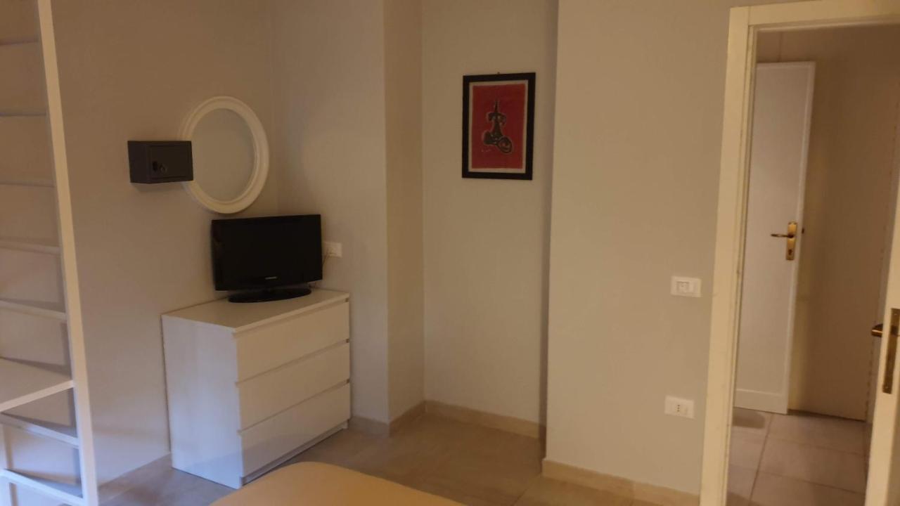 Appartamento con 2 Camere da Letto