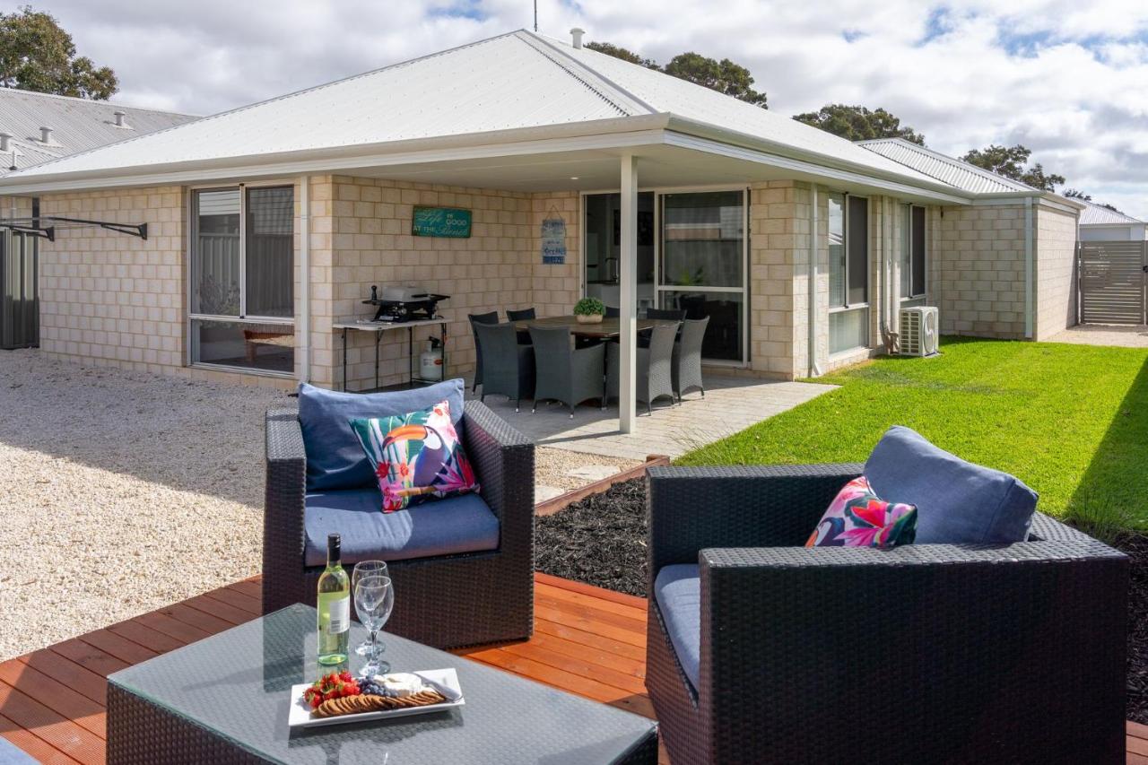 Whale of a Time - Vasse - B&B Vasse