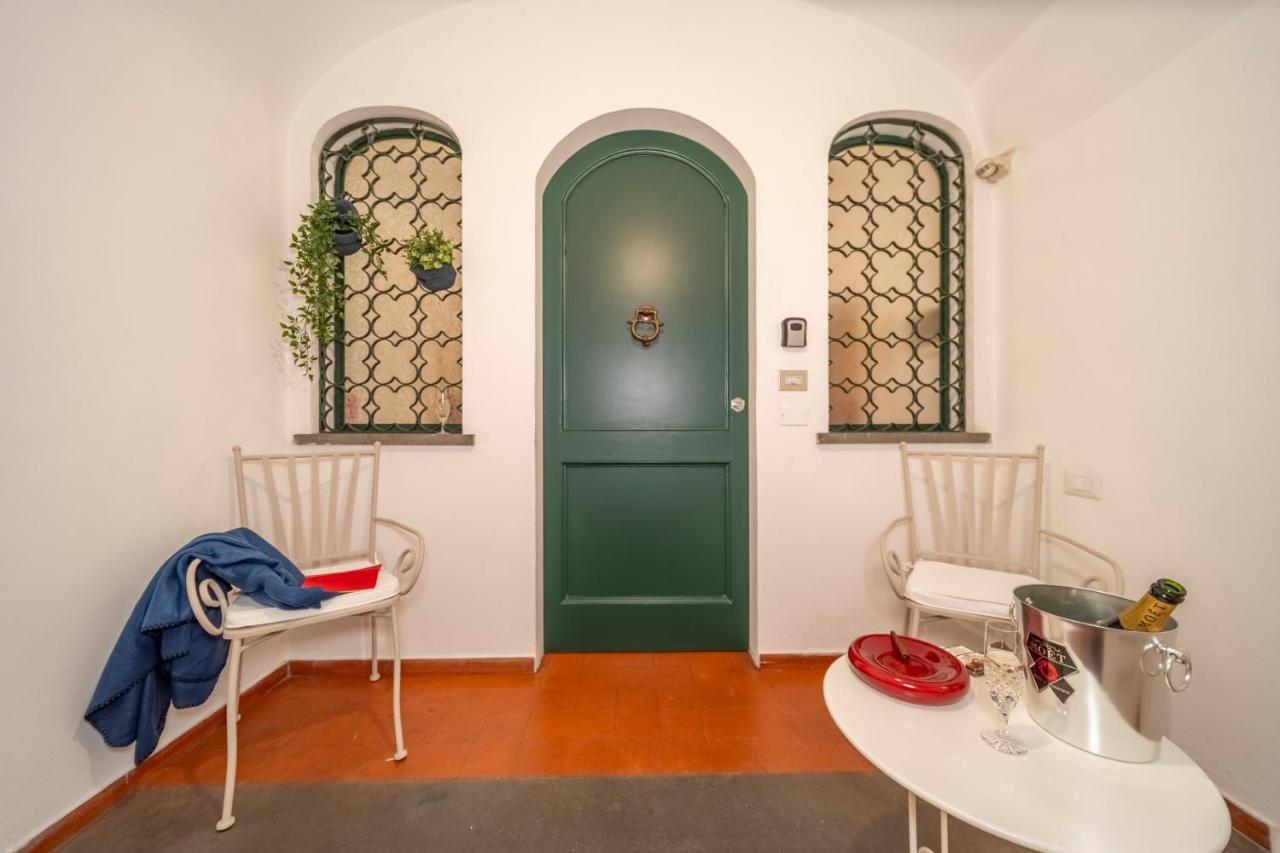Loving Santo Spirito - B&B Firenze