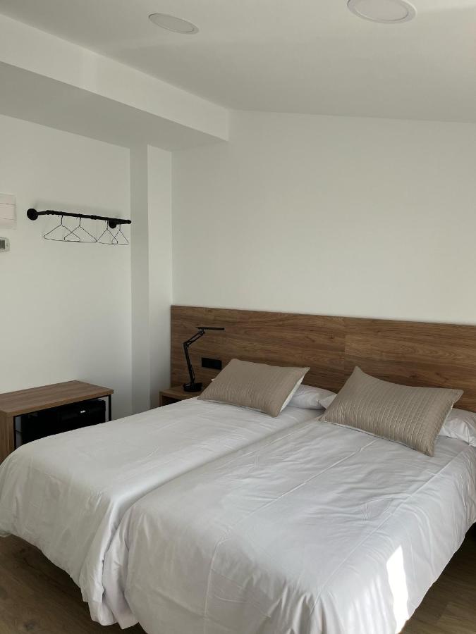 Twin Room with Mountain View