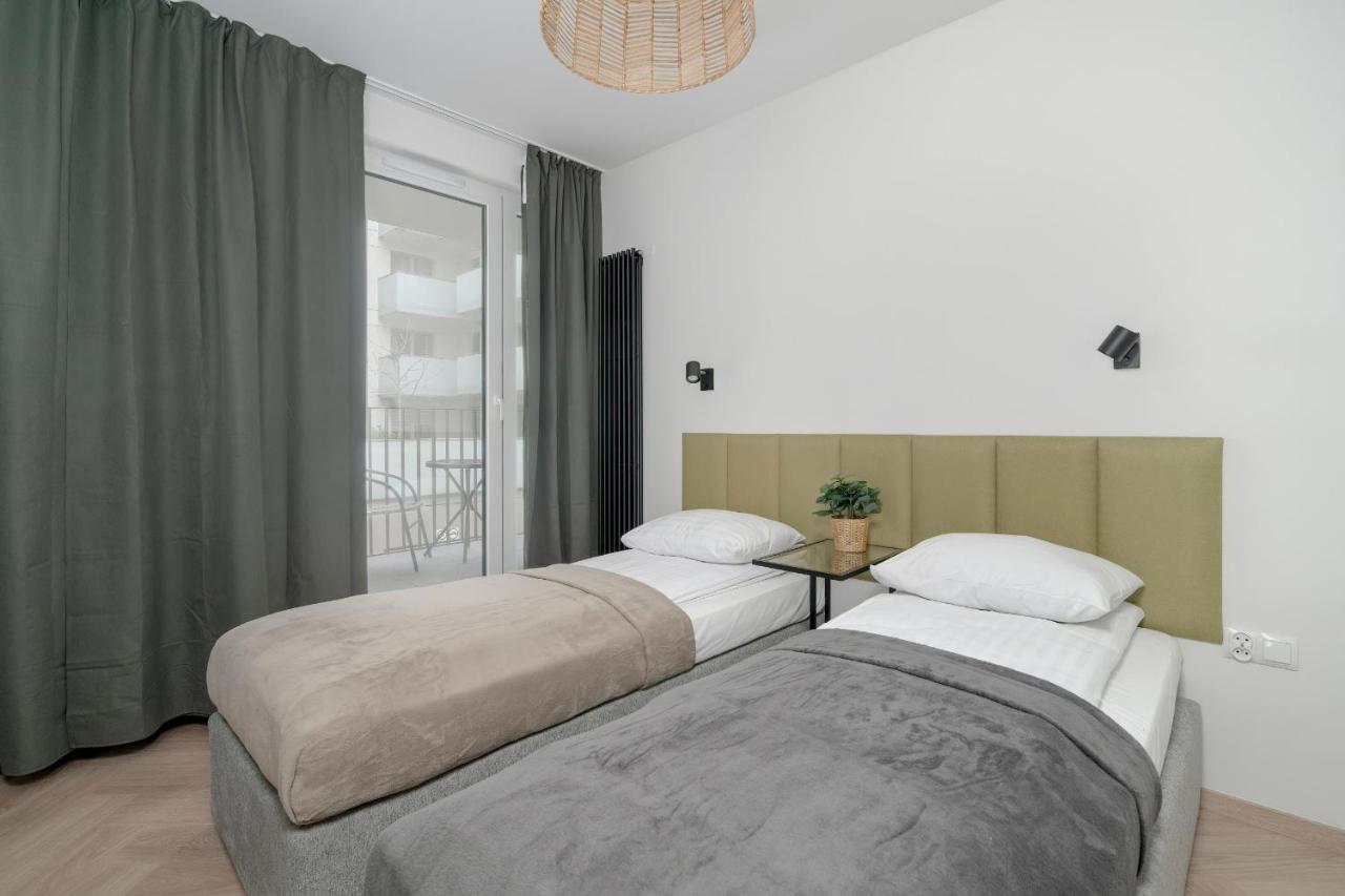 B&B Poznan - Studio with Balcony in Poznan by Renters - Bed and Breakfast Poznan