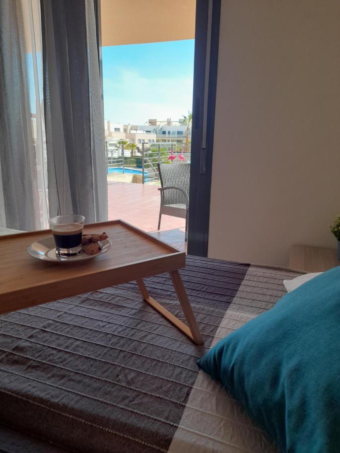 Piso de lujo - descansar y trabajar en Golf Panoramica para 4 pers - internet fibra GRATIS - B&B