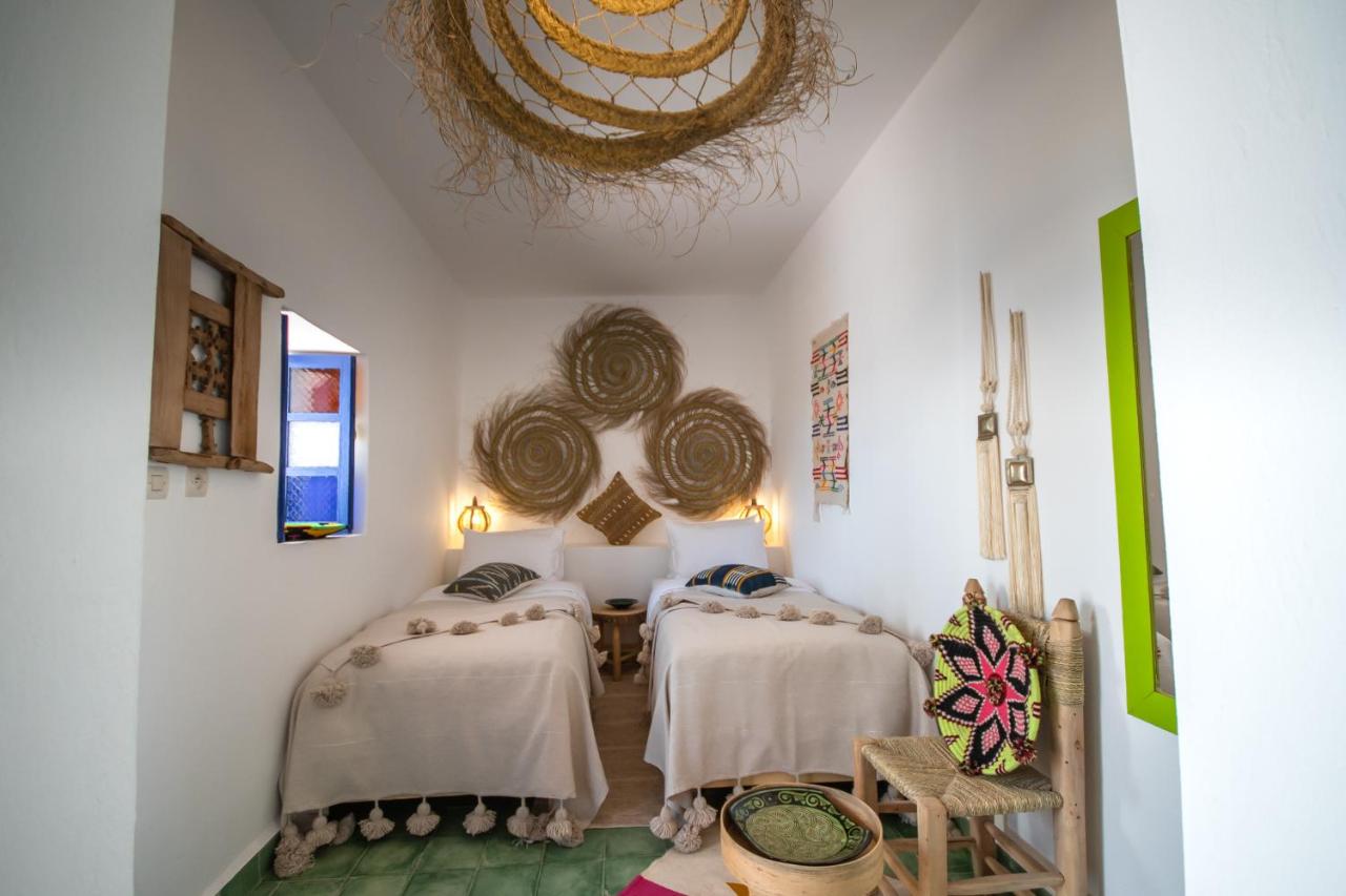 Chambre Double ou Lits Jumeaux avec Salle de Bains Privative