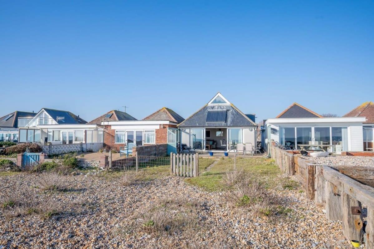 B&B Pevensey - Family Haven by the Waves Direct Beach Access - Bed and Breakfast Pevensey