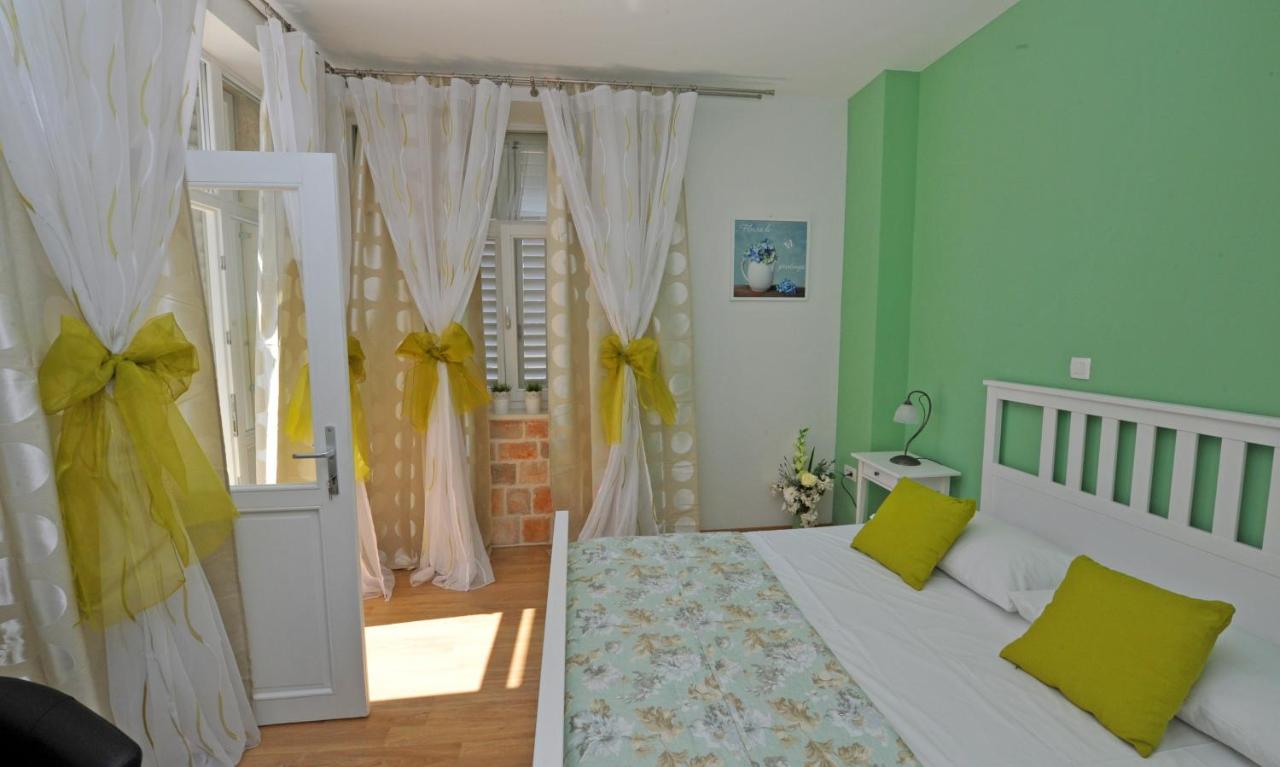 Deluxe Tweepersoonskamer met Balkon