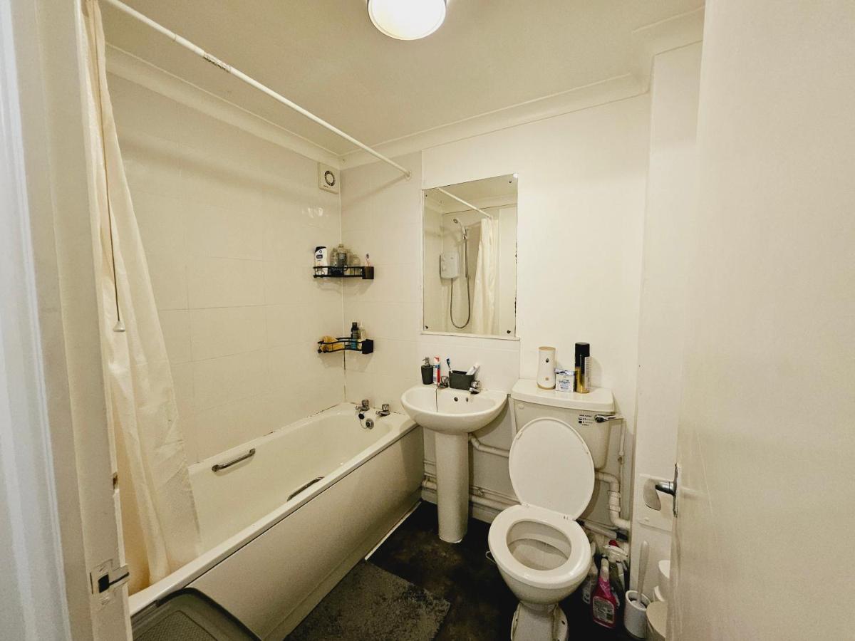 Lovely Fully Furnished One Bed Flat To Let - Ferienwohnung Enfield Lock