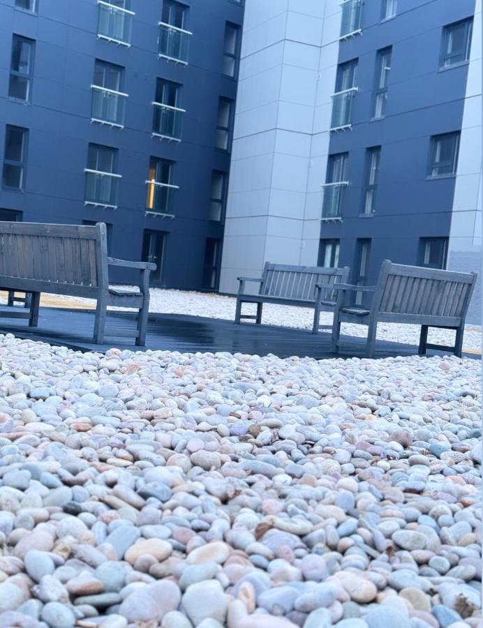 Luxury 2 bedroom Apartment in Manchester City Centre - FREE Parking - B&B