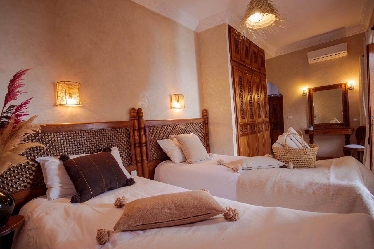 Camera Deluxe con 2 Letti Matrimoniali 