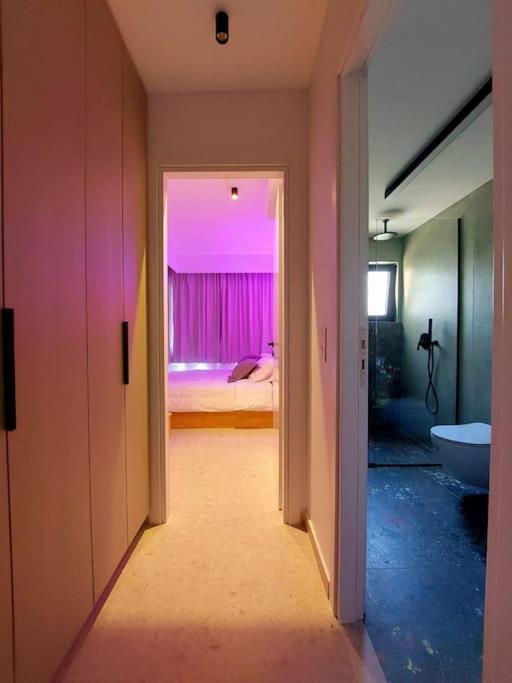 BlueMotion - CruiseNest 143 5B - B&B Pireo