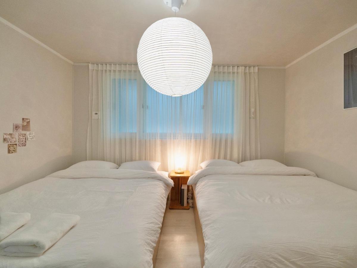 B&B Seoul - Hygge - Urban Hideout with four comfort beds - Bed and Breakfast Seoul