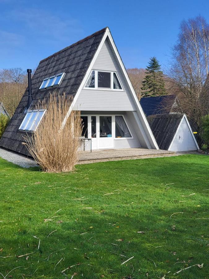 Nurdachhaus Zeltdachhaus Damp - Ferienwohnung Damp