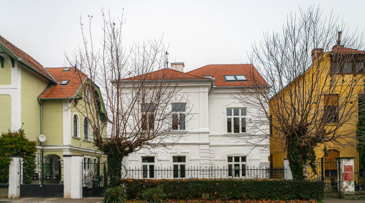 Villa Porcelaine - B&B
