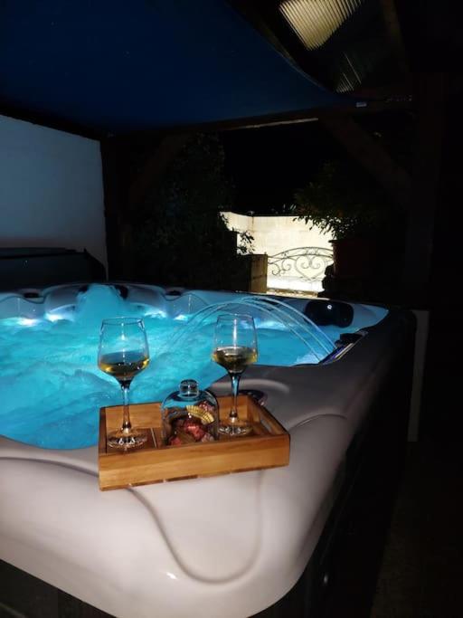 «Gîte H2O SPA» à Précy-sur-Oise. - Ferienwohnung