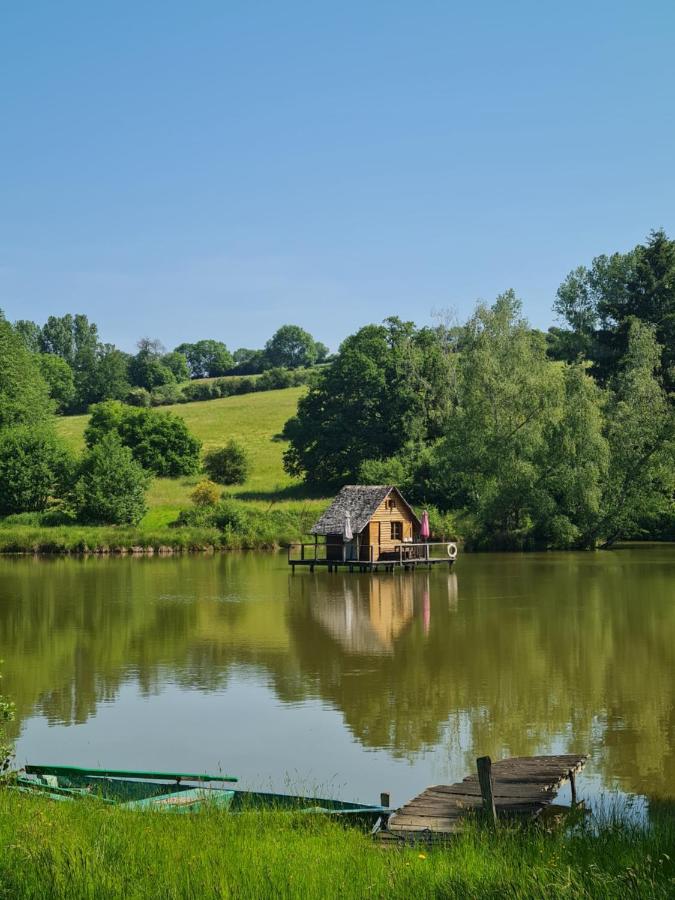 Cabane sur Pilotis - Le Paraclet - B&B