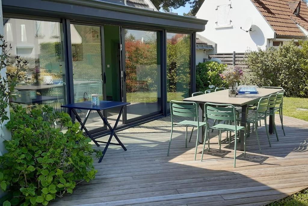 Maison 10 personnes à 10 minutes à pieds de la plage - B&B La Baule-Escoublac