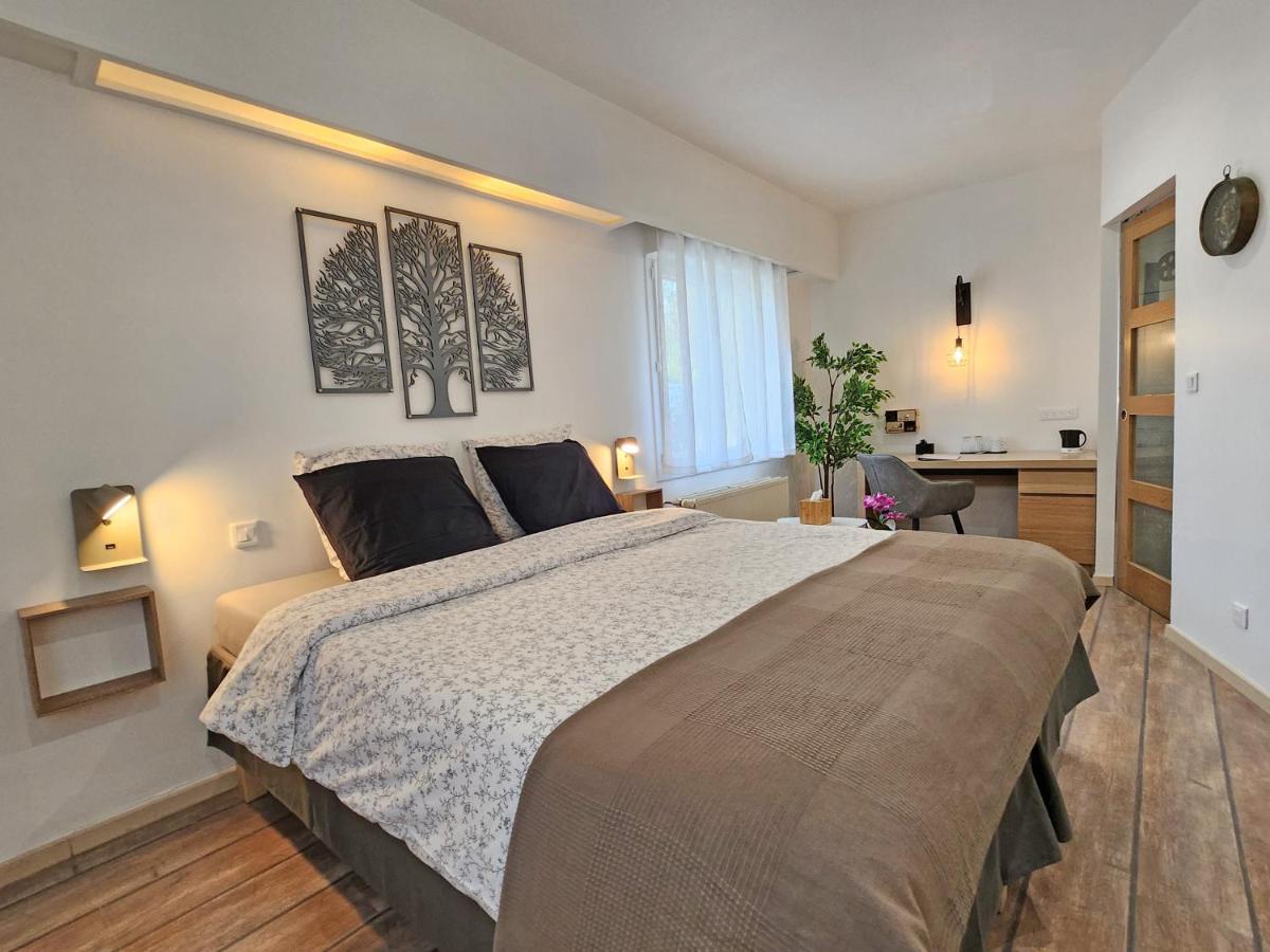 Lavender - Twin or Double room
