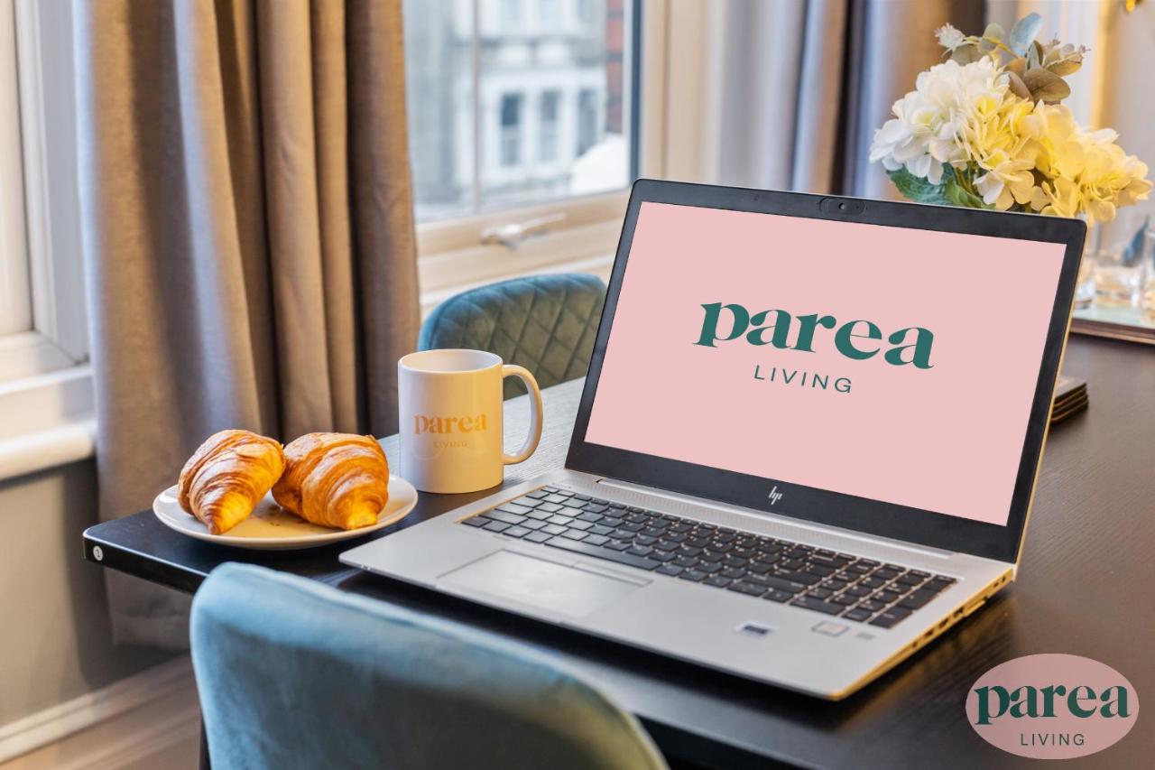 Parea Living - Leytonstone, 2-Bedroom Serviced Apartment, Free Parking, Remote Working - Chambres d’hôtes