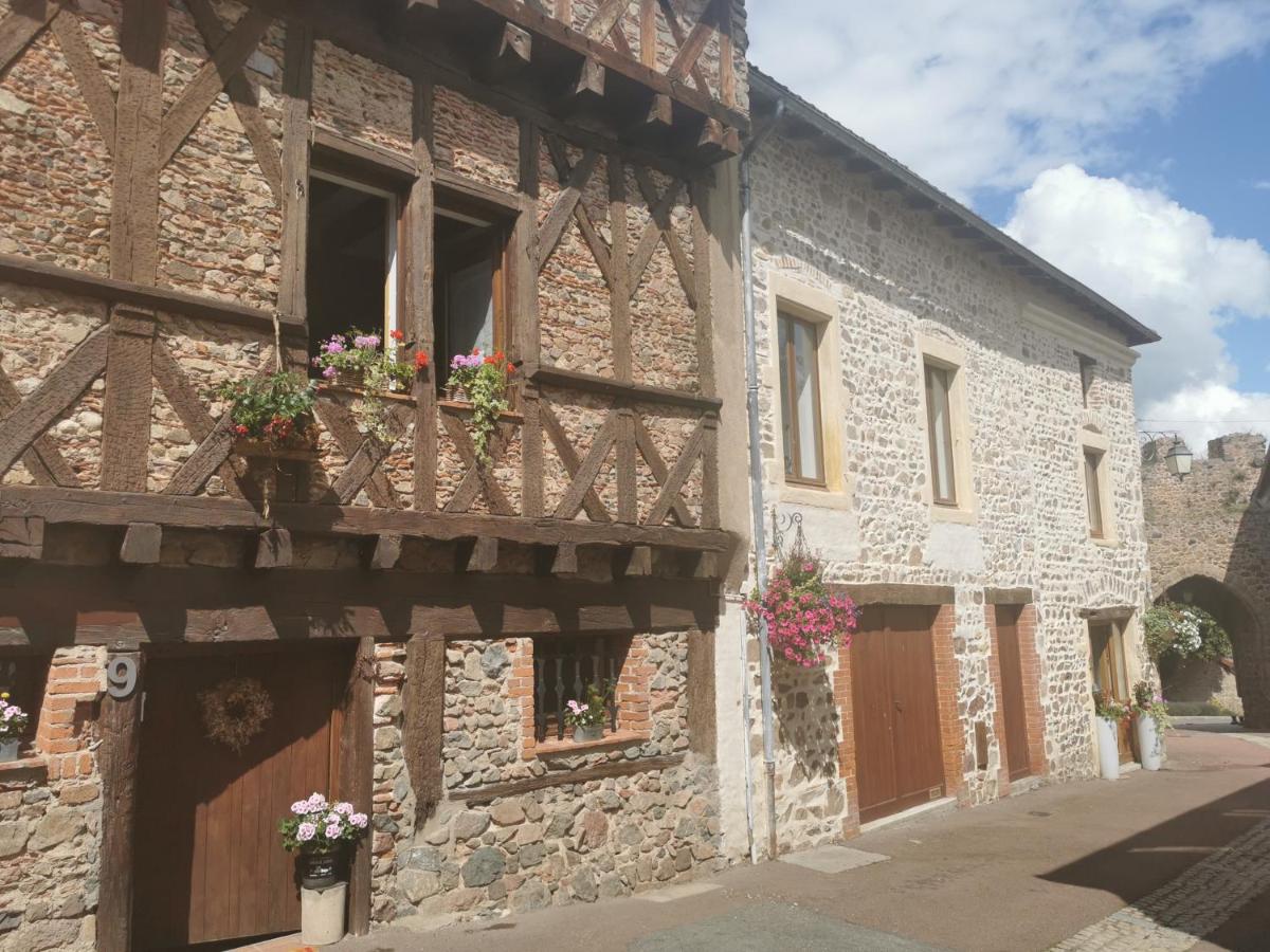 B&B Villerest - LA FEE VIVIANE - Bed and Breakfast Villerest