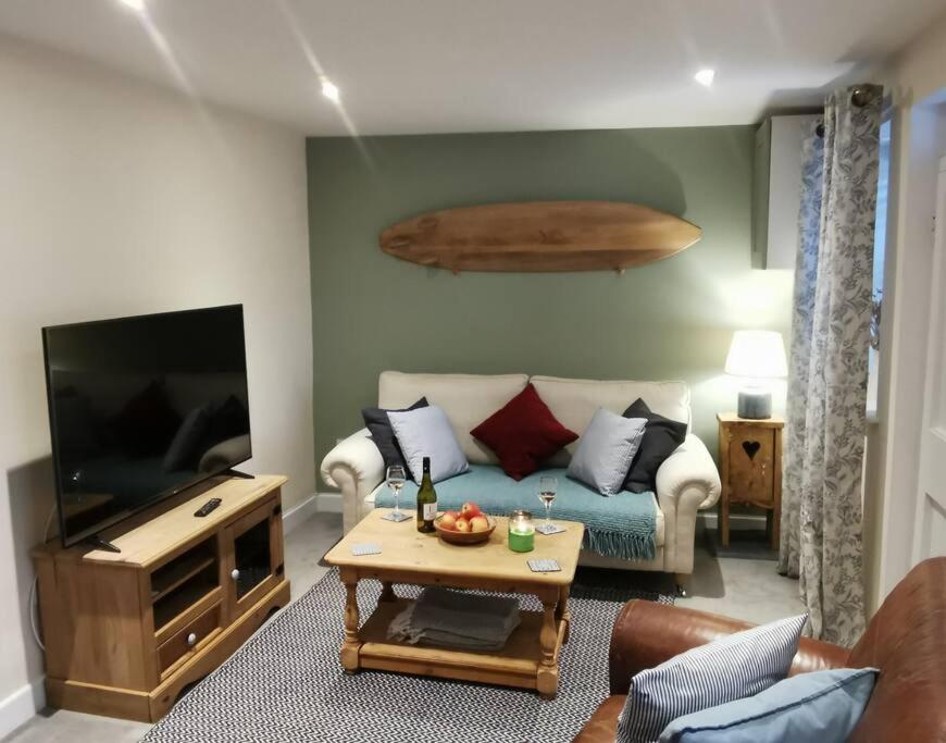 B&B Bideford - Cosy Cottage in a quaint village in North Devon. - Bed and Breakfast Bideford