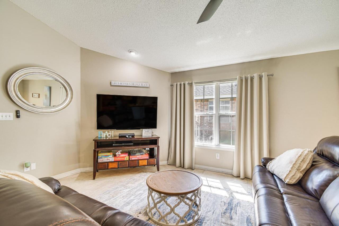 Orange Beach Home with Hot Tub Less Than 2 Mi to The Wharf - B&B Orange Beach
