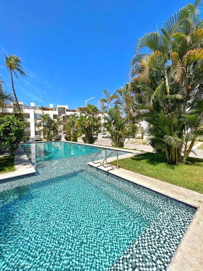 Departamento con alberca a 5 min de playa! - Chambres d’hôtes