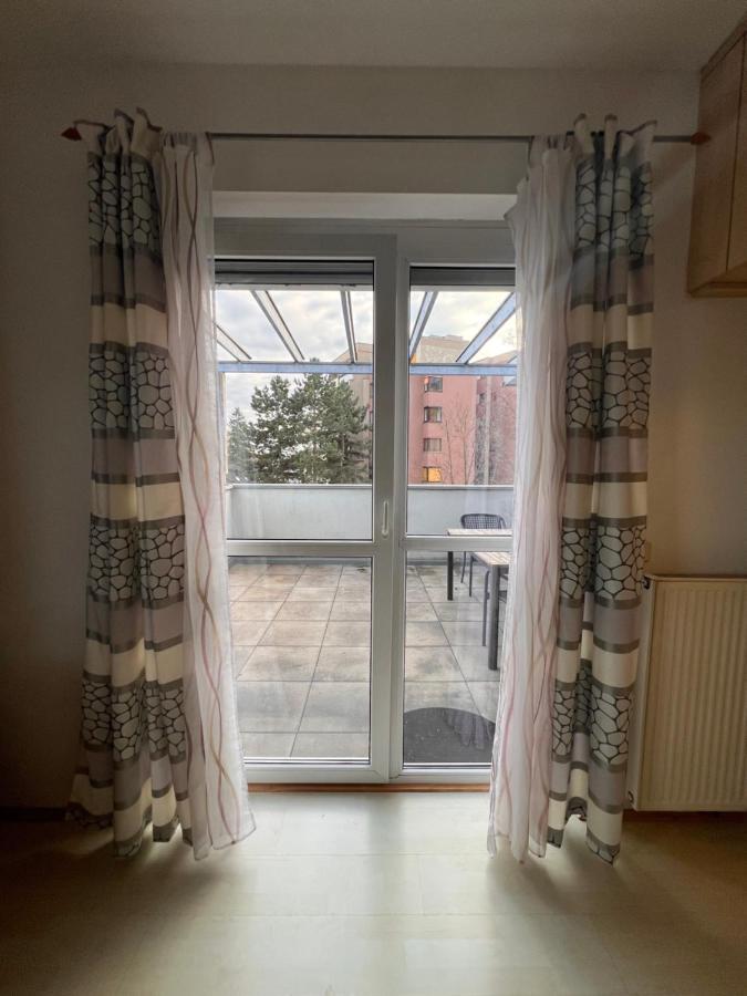Cozy apartment in Graz Geidorf with free parking - Ferienwohnung Graz