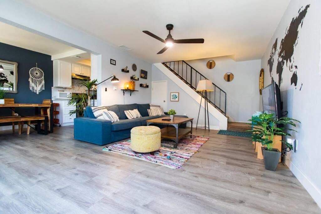 Cali Condo+BBQ+MemoryFoamBeds+12min to Beach - B&B San Juan Capistrano