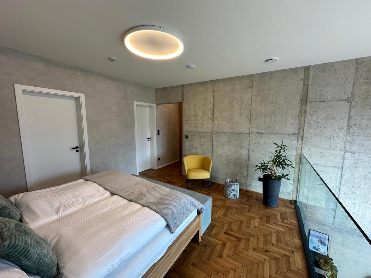 Duplex Suite