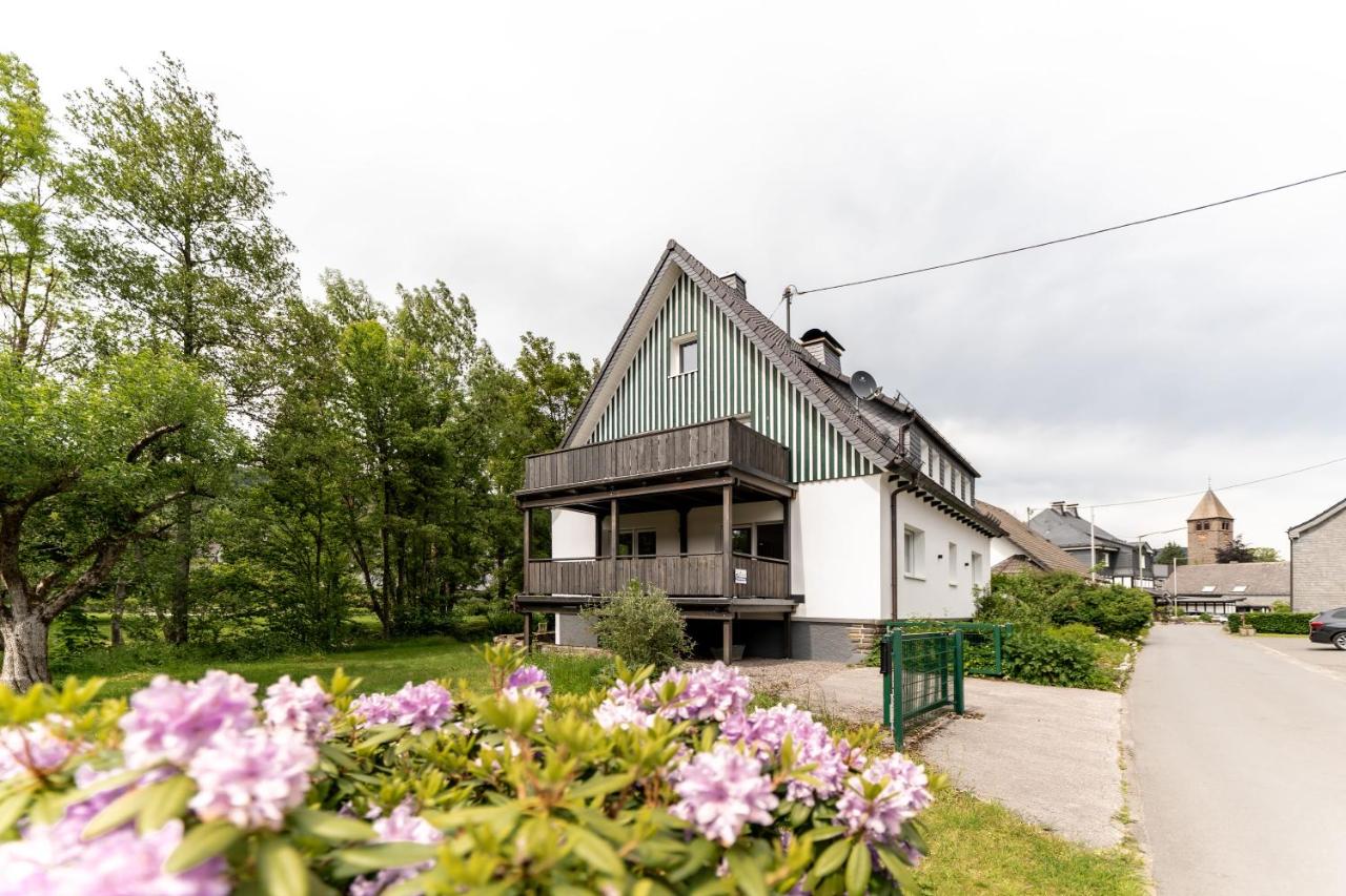 Ferienwohnung Haus An der Lenne - B&B