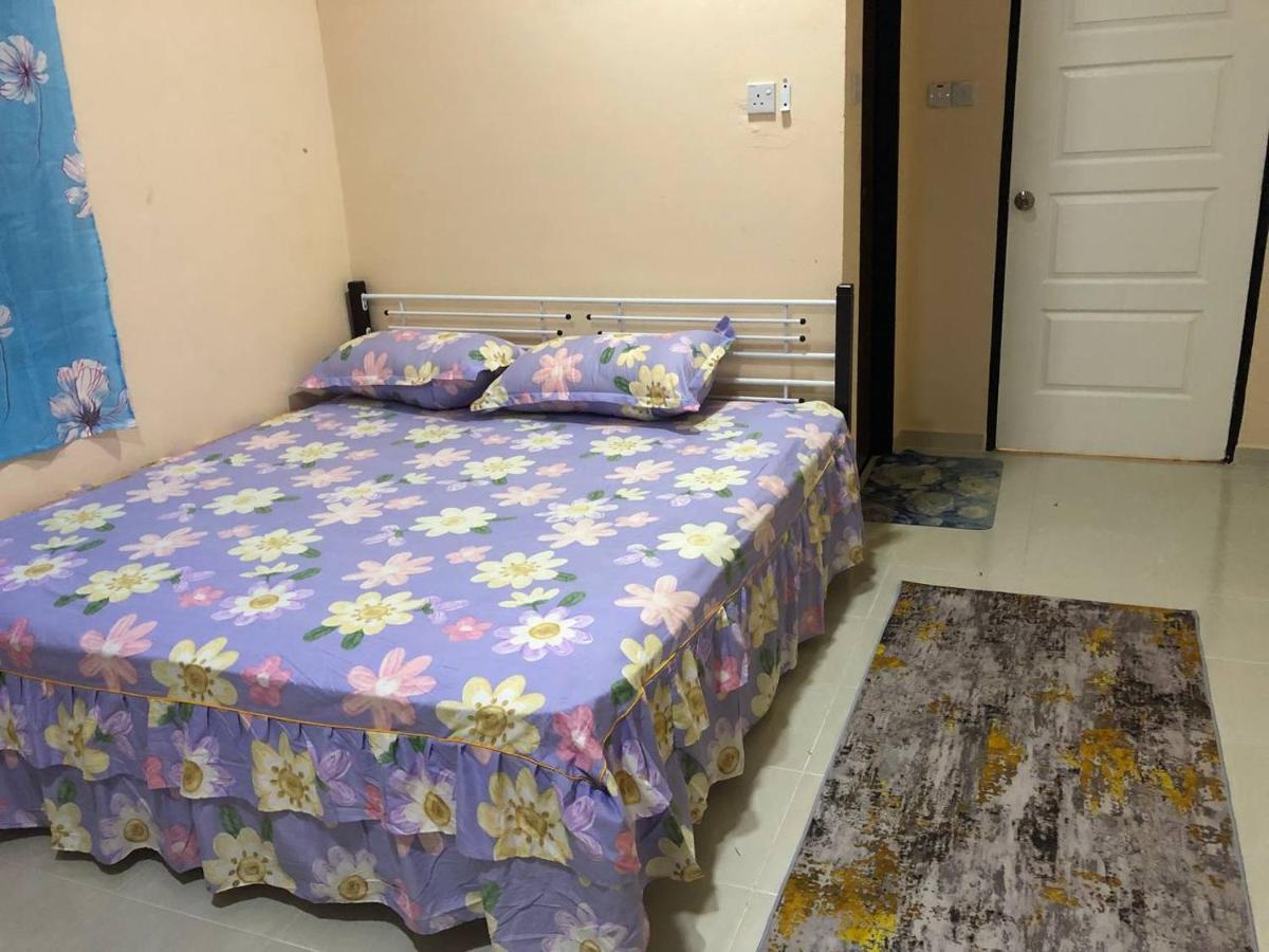HOMESTAY PERLIS MURAH - Ferienwohnung Arau