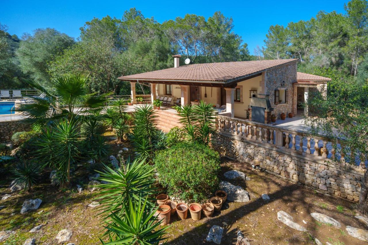 M409 Ferragut Crestatx by Mallorca Villa Selection - B&B sa Pobla