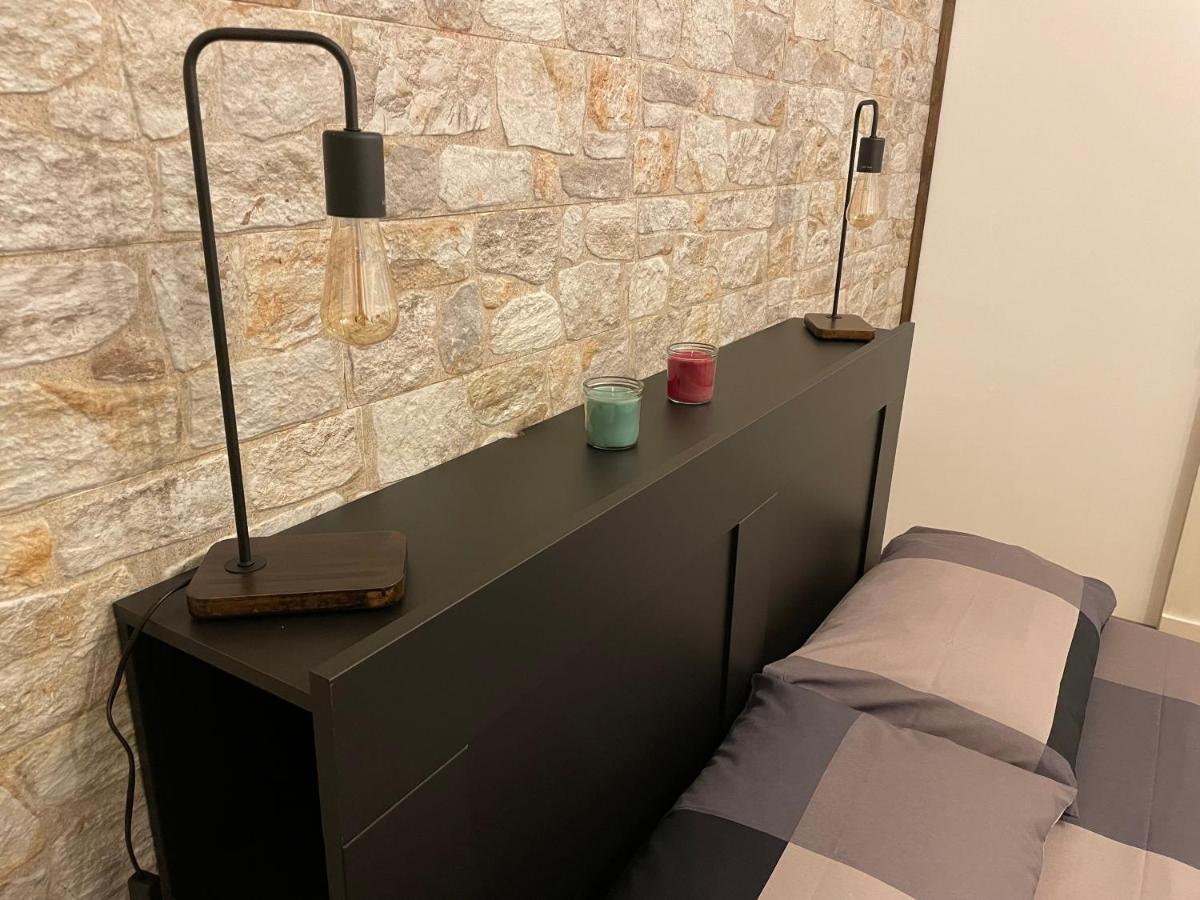 Deluxe Double Room with Shower