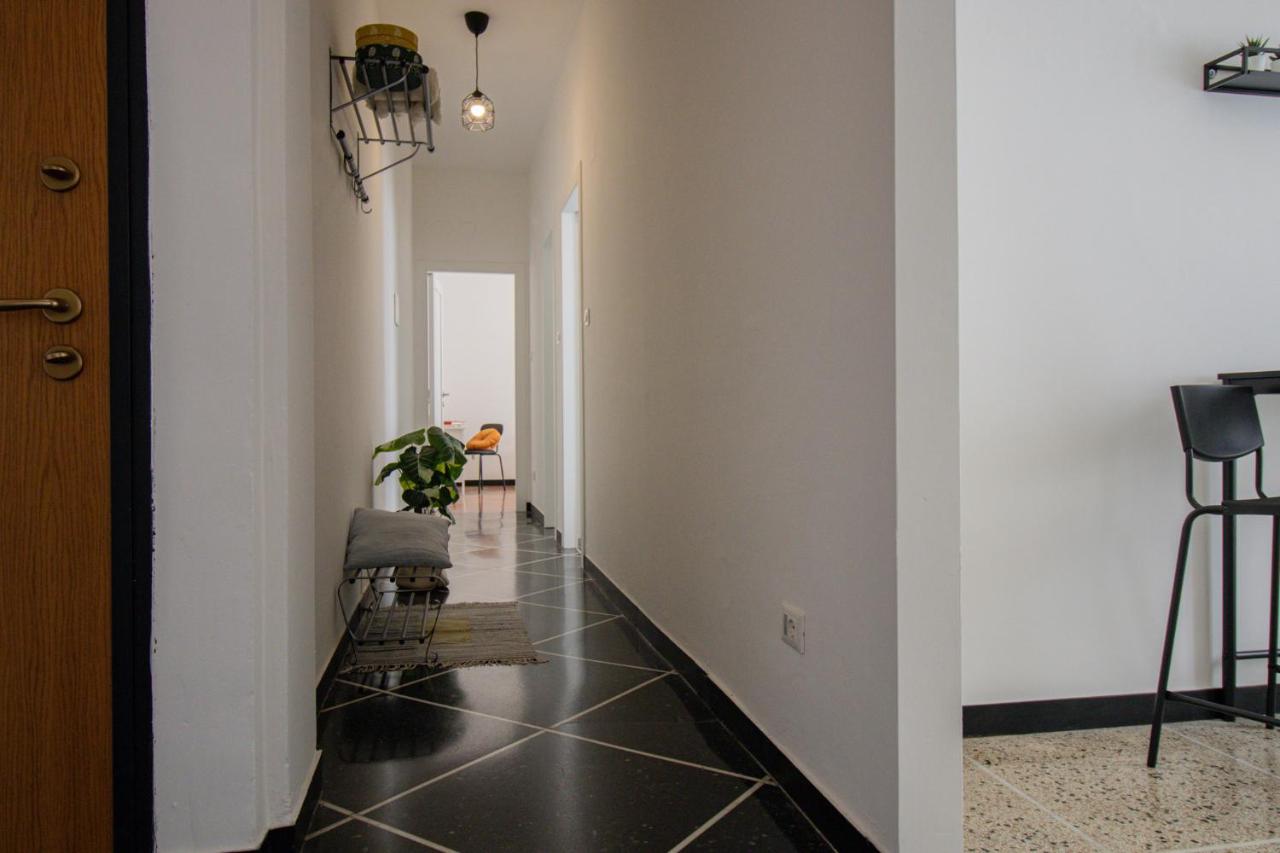 186 - Casa Aureliana VISTA MARE a Lavagna 100 metri dal Mare e spiaggia - PARCHEGGIO GRATIS INCLUSO - Bed and Breakfast