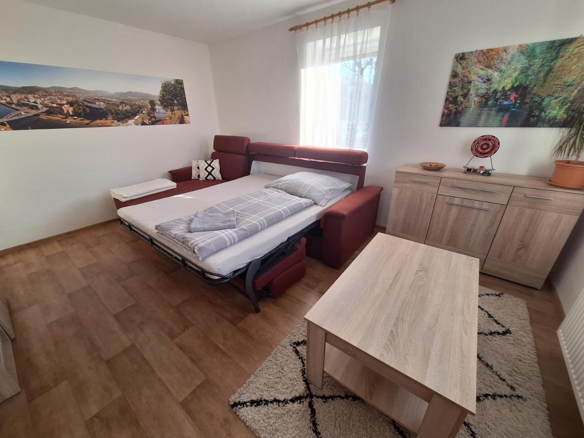 B&B Tetschen - Pod Chlumem - útulný byt v blízkosti centra - Bed and Breakfast Tetschen