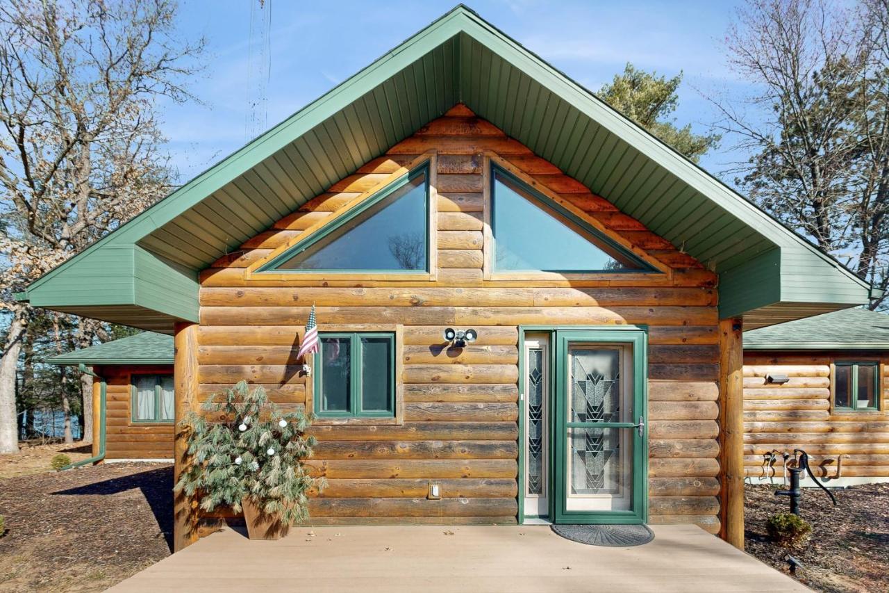 Log Cabin Life - B&B