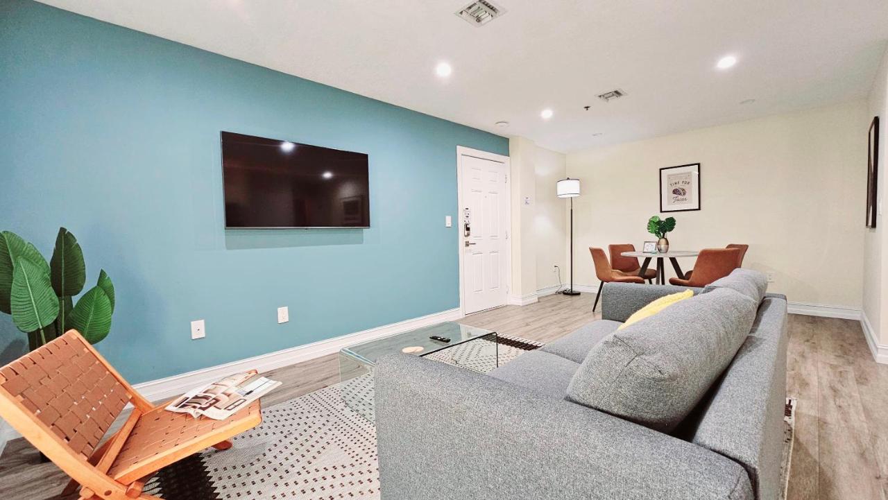 The Lofts on Clematis 201 Downtown West Palm Beach - B&B