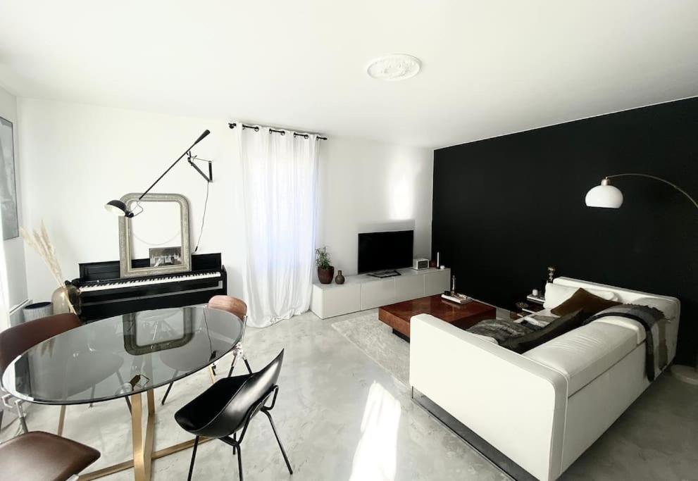 Appartement au pied du Stade de France - B&B