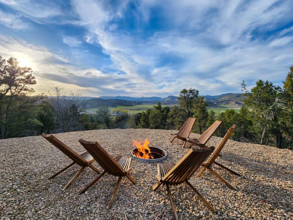 Juniper Mountain Retreat- Hot tub, Views, Between Zion and Bryce - B&B Orderville