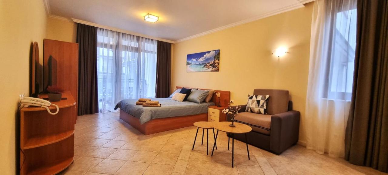 Santa Marina Holiday Village - Blue Magic - B&B Sozopol