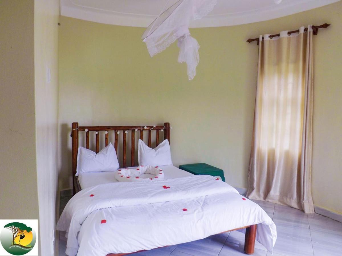 King Room with Lake View