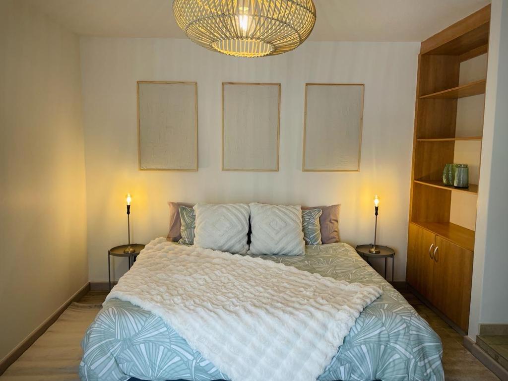 B&B Langstrand - Stylish one bedroom apartment close to the beach - Bed and Breakfast Langstrand