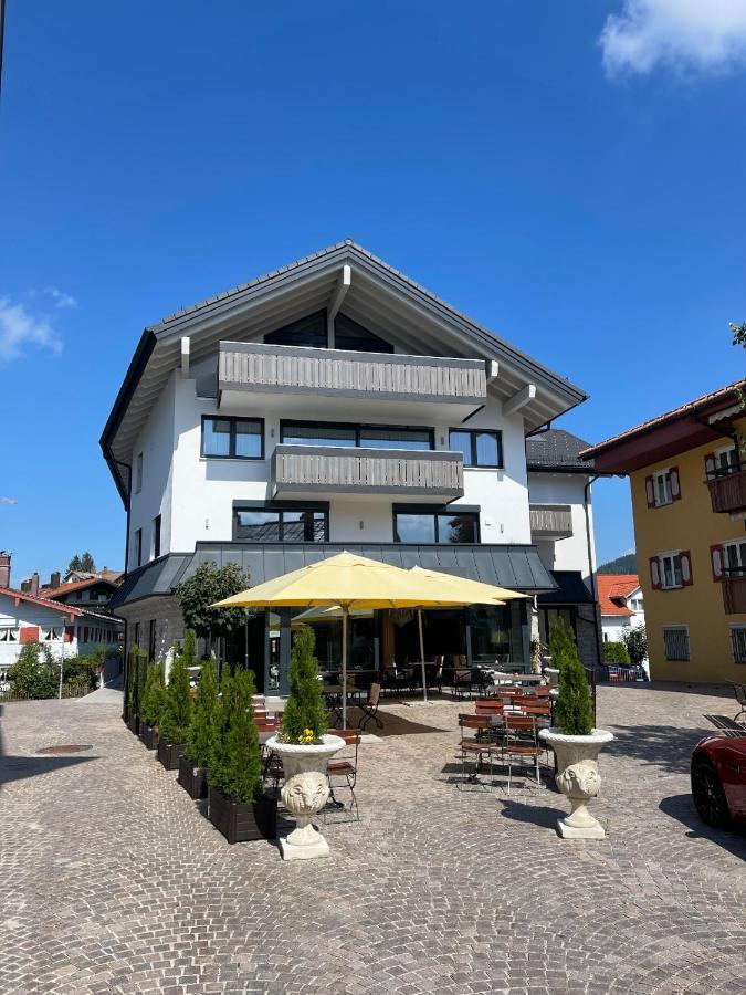 FeWo Zirbenruhe: zentral & modern mit Naturflair - Ferienwohnung