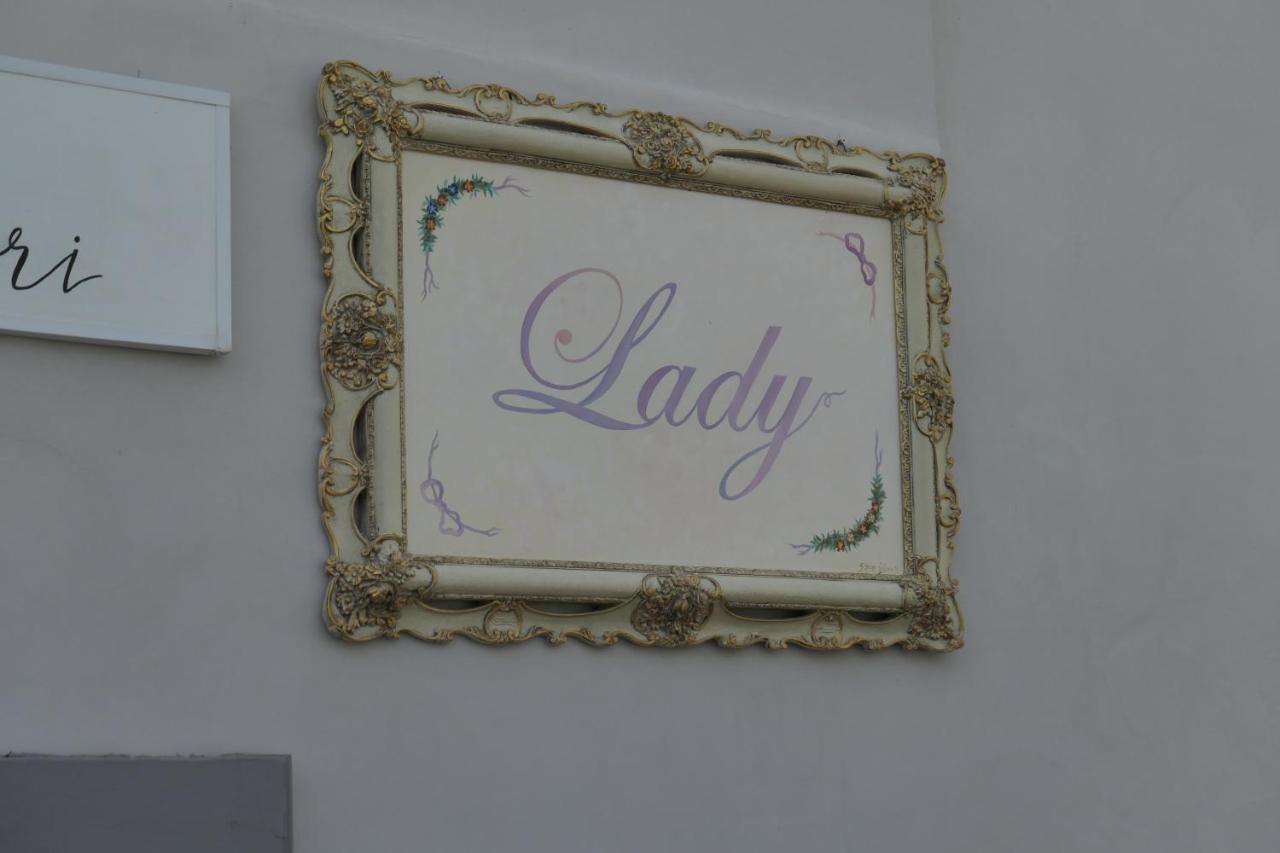 BB Lady - B&B