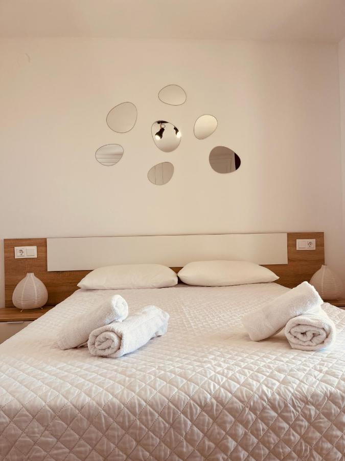 Precioso apartamento con chimenea y vistas al mar - Bed and Breakfast