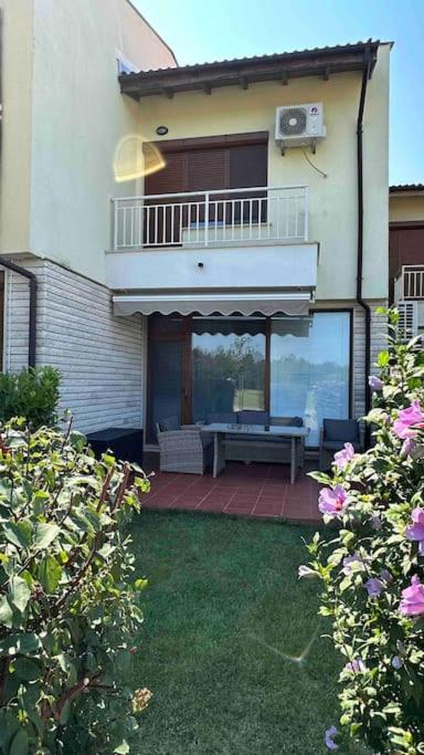 “Golf and Sun” Family Villa - Chambres d’hôtes
