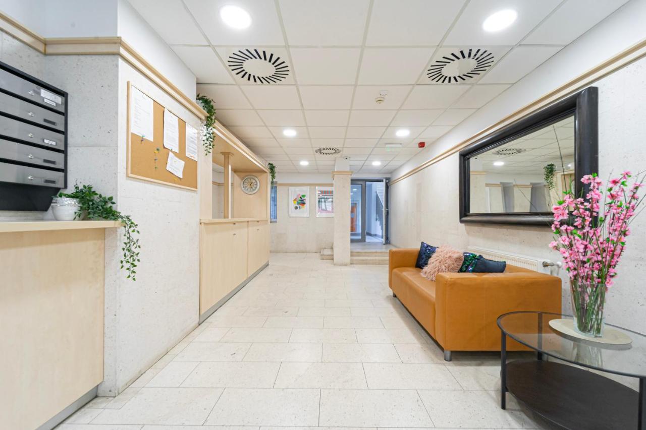Budapest Central Home with Parking&Terrace - B&B Budapest